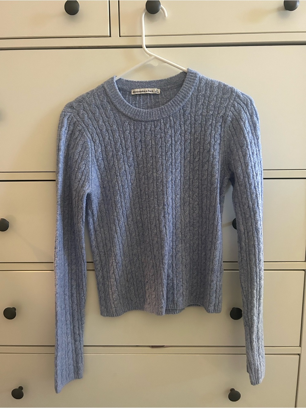 Abercrombie & Fitch Periwinkle Cable Knit Crewneck Sweater